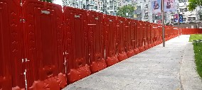 塑料圍擋：輕巧、耐久和易安裝的優(yōu)勢特點【旭東鋼構】